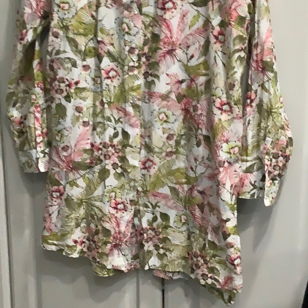 J. Jill Silk Blend Hummingbird Tropical Floral Button Down Blouse Sz L - Picture 12 of 12